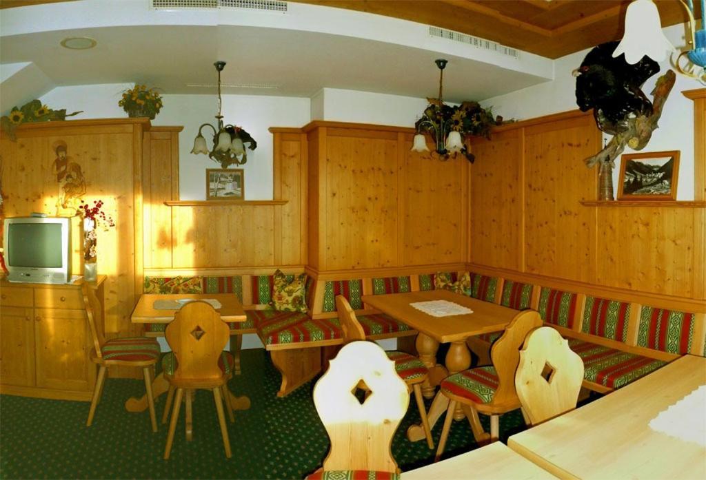 Hotel Germania Ischgl Eksteriør billede