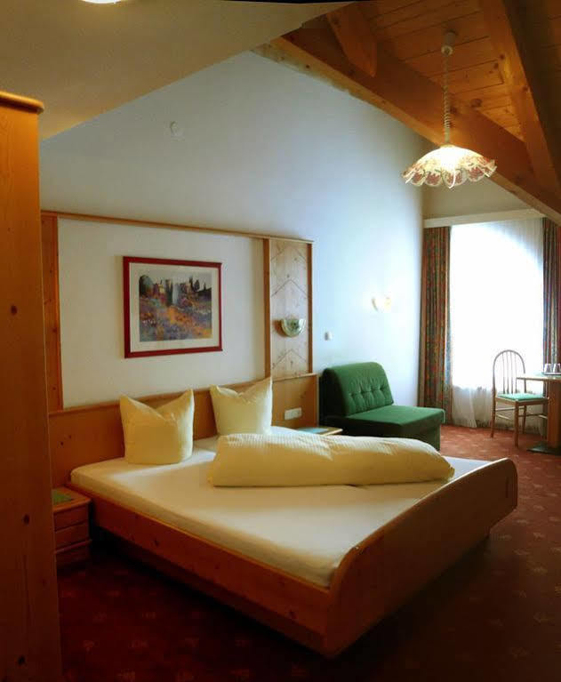 Hotel Germania Ischgl Eksteriør billede